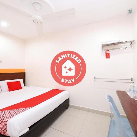 Oyo 575 Hotel Dns Ипох Экстерьер фото
