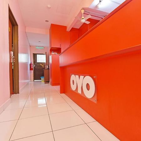 Oyo 575 Hotel Dns Ипох Экстерьер фото