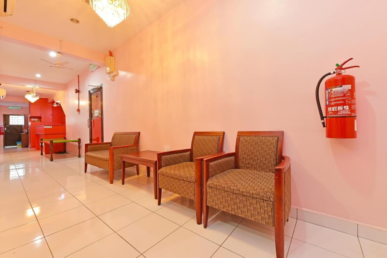 Oyo 575 Hotel Dns Ипох Экстерьер фото