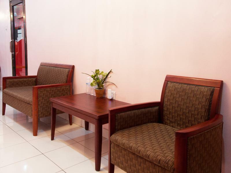 Oyo 575 Hotel Dns Ипох Экстерьер фото