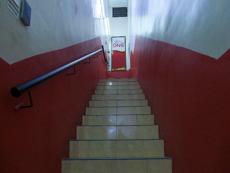 Oyo 575 Hotel Dns Ипох Экстерьер фото
