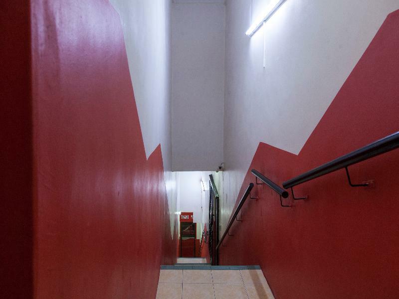 Oyo 575 Hotel Dns Ипох Экстерьер фото