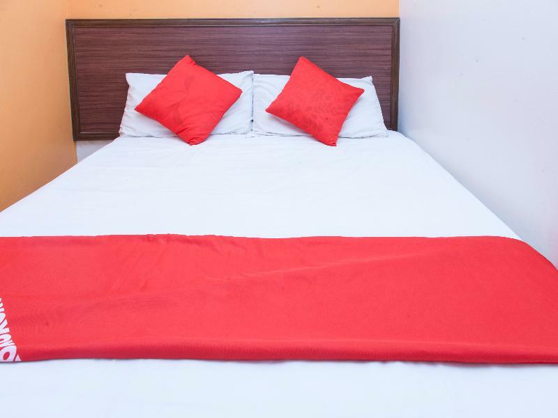 Oyo 575 Hotel Dns Ипох Экстерьер фото