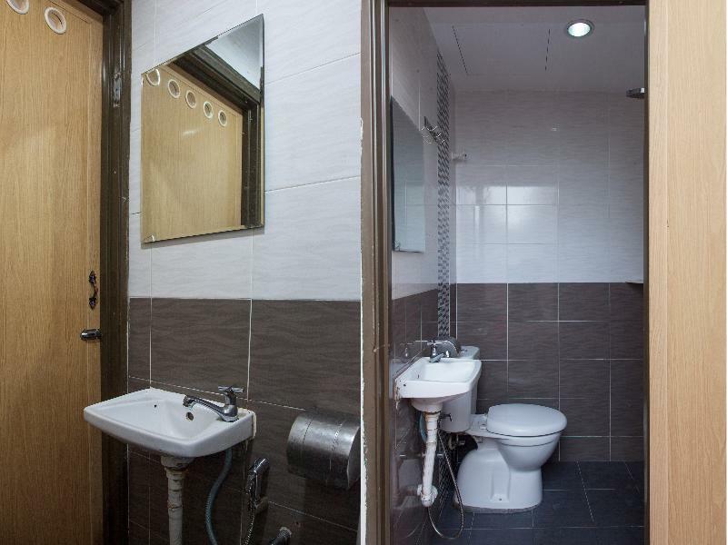 Oyo 575 Hotel Dns Ипох Экстерьер фото
