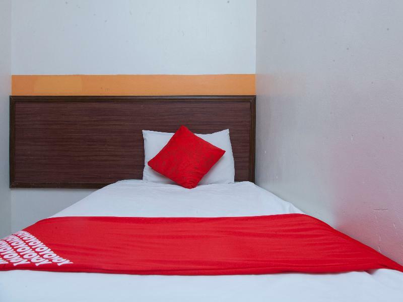 Oyo 575 Hotel Dns Ипох Экстерьер фото